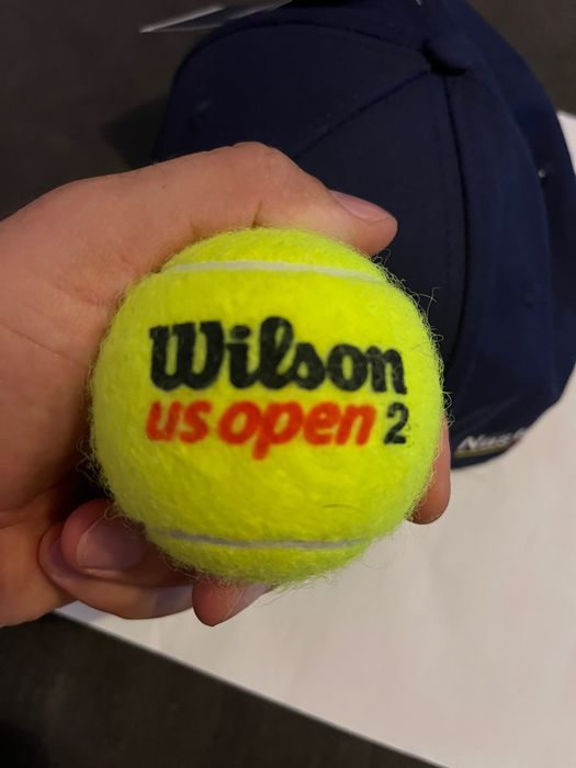 MINGE SI SAPCA ILIE NASTASE-Originale-Semnate(Wilson SI Atlantis Shot)