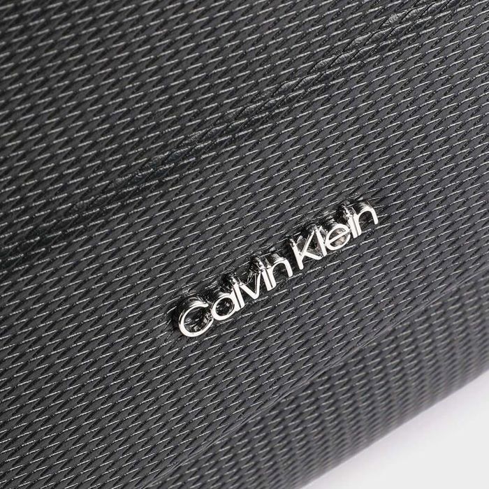 Оригинална мъжка чанта Calvin Klein K50K509000