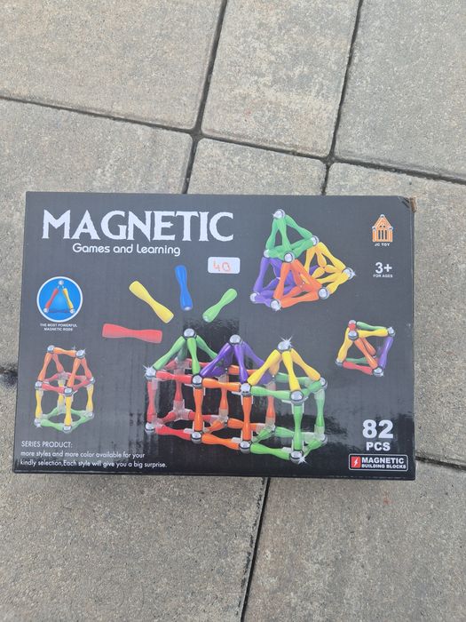 Vând joc magnetic