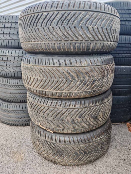 Продавам Гуми 235/55 ZR 17 Tiger