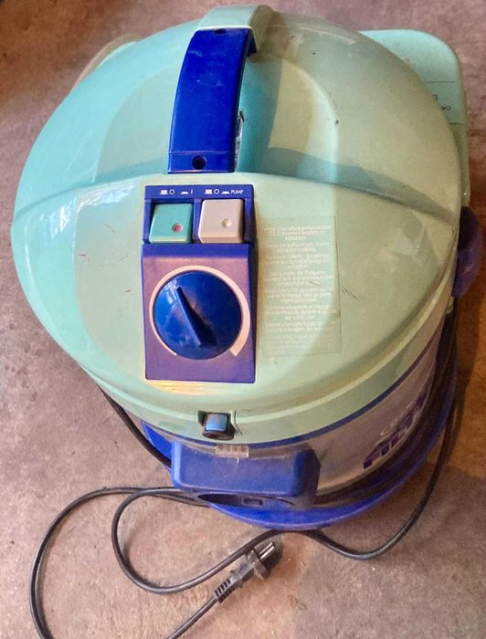 Перяща прахосмукачка с воден филтър италианска