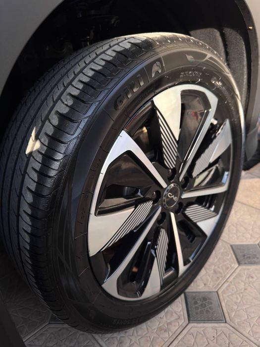 BYD Song Plus Giti 235/50/R19