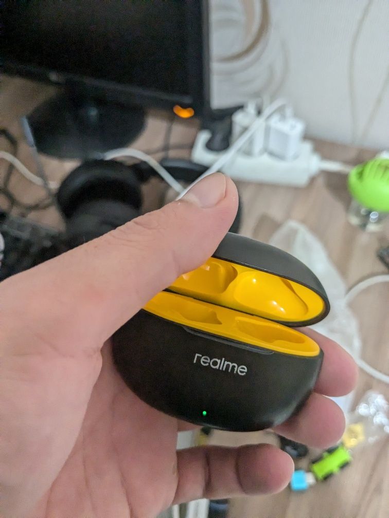 Кейс realme buds T100