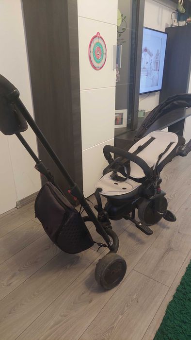 Tricicleta smarTrike multifunctionala