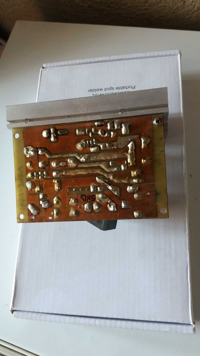 Sursa in comutatie SMPS 280W . 2X30V .  5A