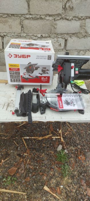 Продам циркулярка торцовка.