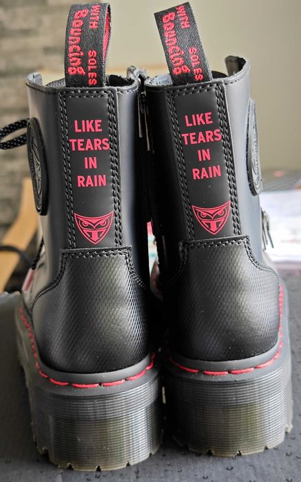 Боти Dr. Martens
