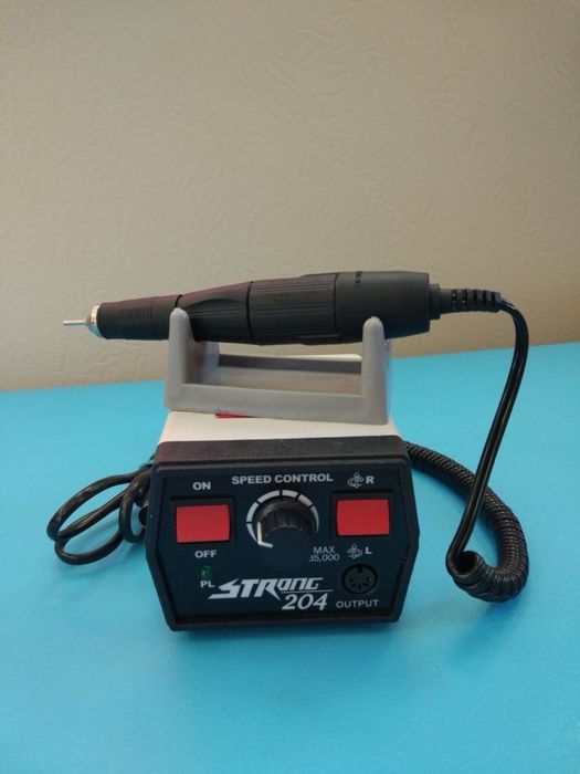 Аппарат для маникюра и педикюра