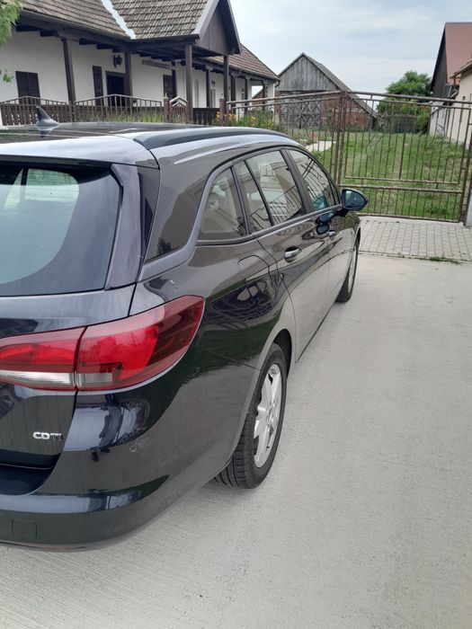 Opel Astra K Sport Tourer