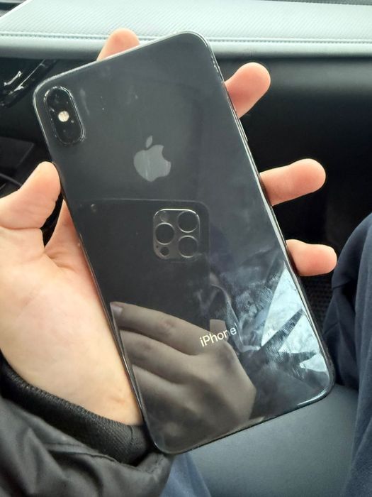 Продам айфон хс макс  iphone xs макс