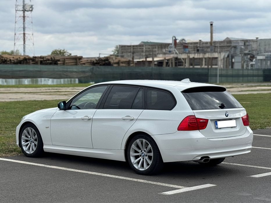 Bmw e91 320d x-Drive