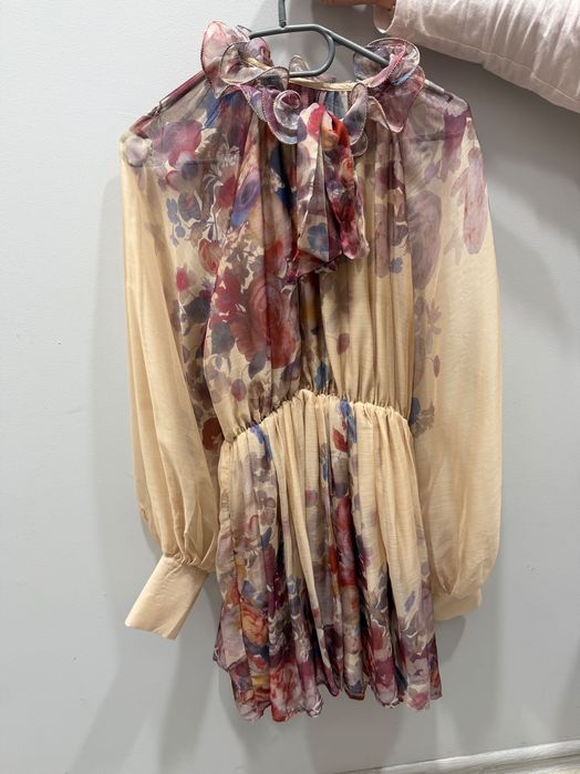 Официална рокля щарена