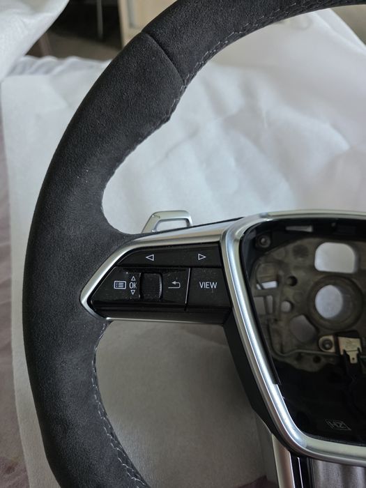 Volan audi rsi a6 a7 a8 4k s6 s7 cu  alcantara