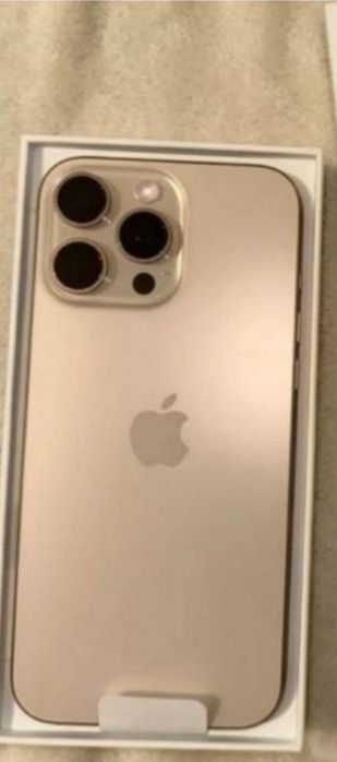 Айфон 16 про макс 256г золотистый