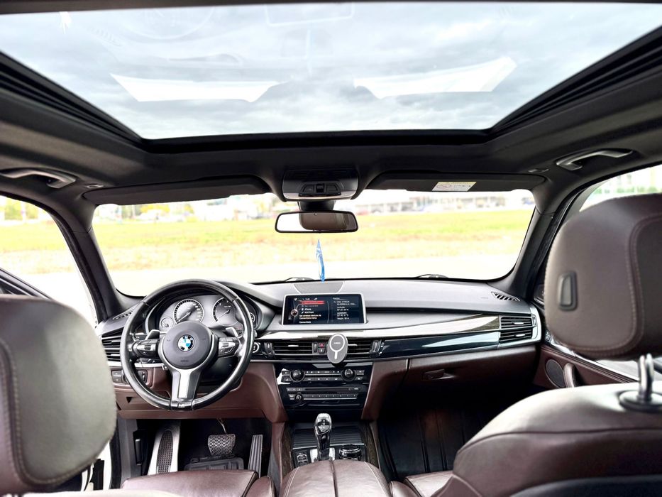 Vand BMW X5 F15 M Paket 2014