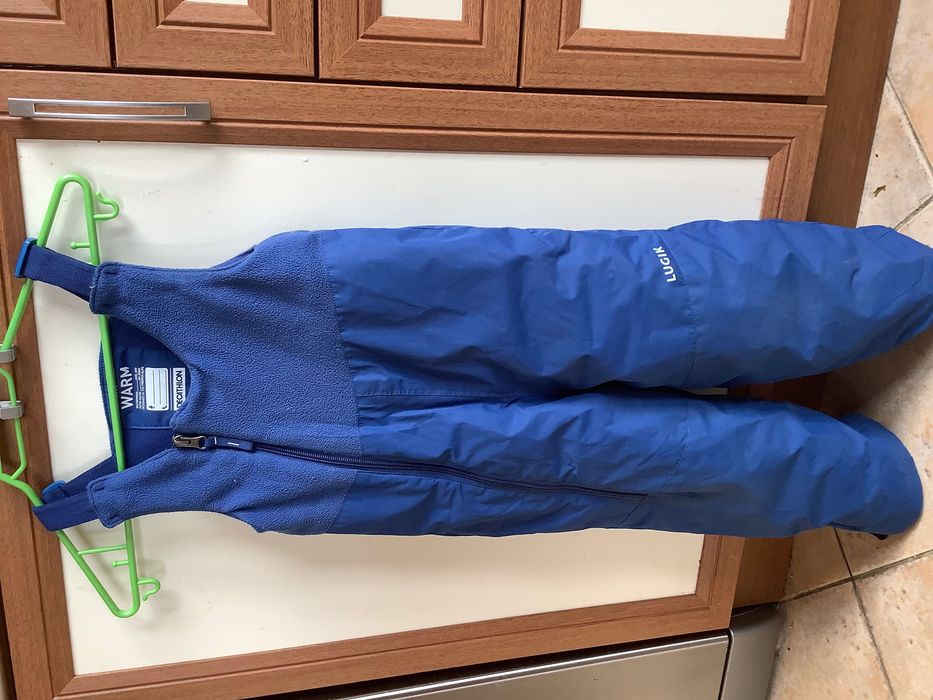 Детски ски яке, гащеризон и ръкавици от Декатлон (89-95см) + ботуши