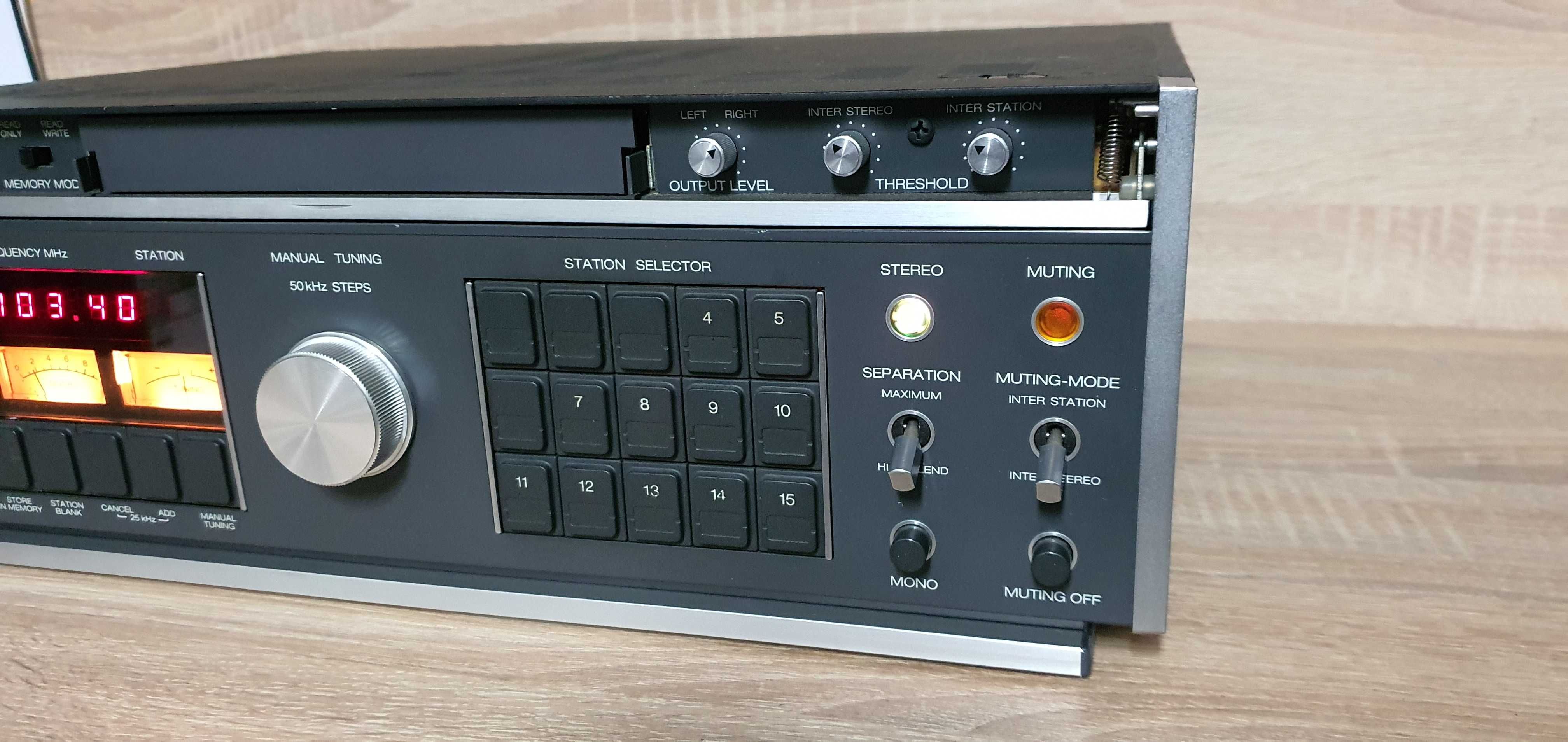 Tuner radio Revox B-760