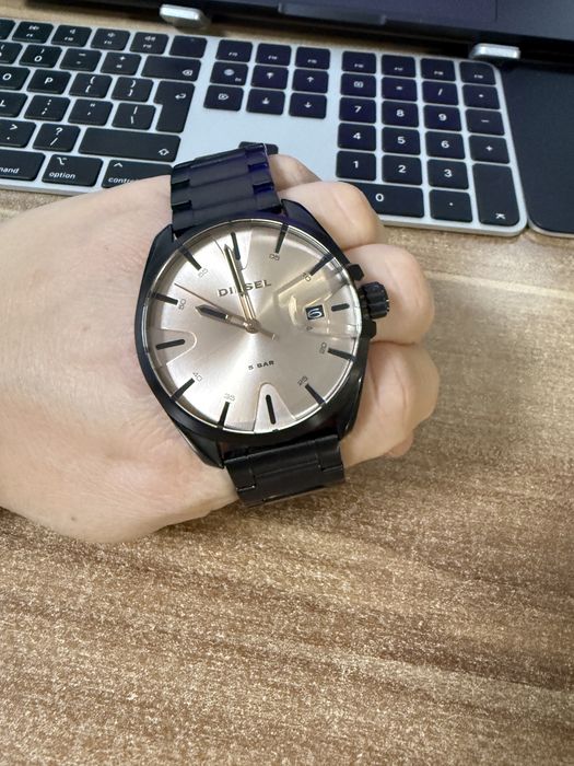 Ceas Diesel Model DZ1904 / Nou |