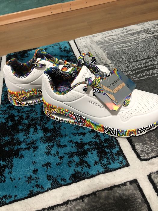 Skechers, noi, nepurtati