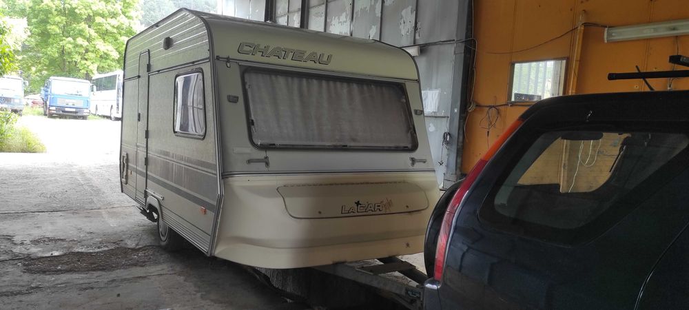 Каравана Шато 400