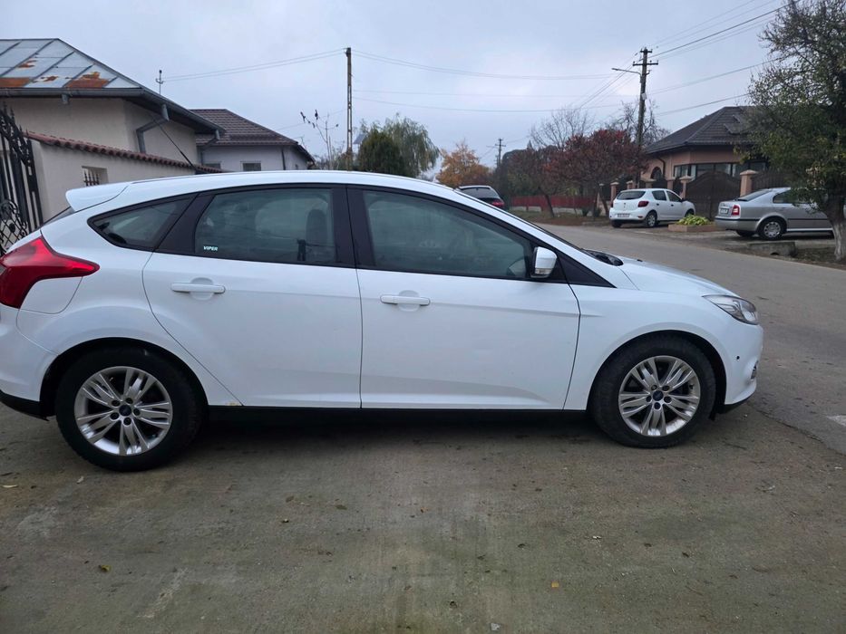 Ford Focus -2013 Provenienta Ro . Motor.1000 benzina.ECOO.BUST.Euro 5