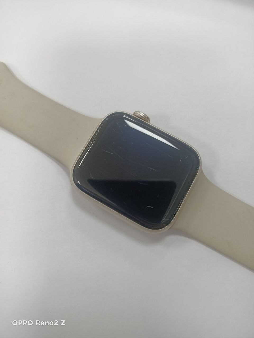 Apple Watch Series SE 44mm (г.Алматы) лот:252900