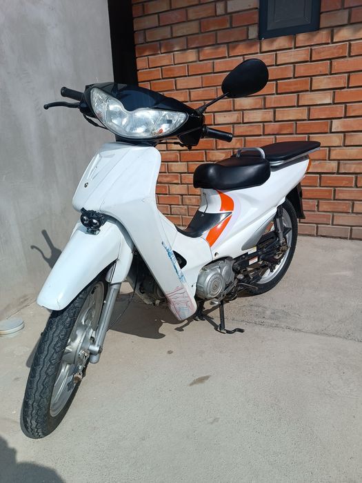 Скутер Мопед Daelim citi  sotiladi