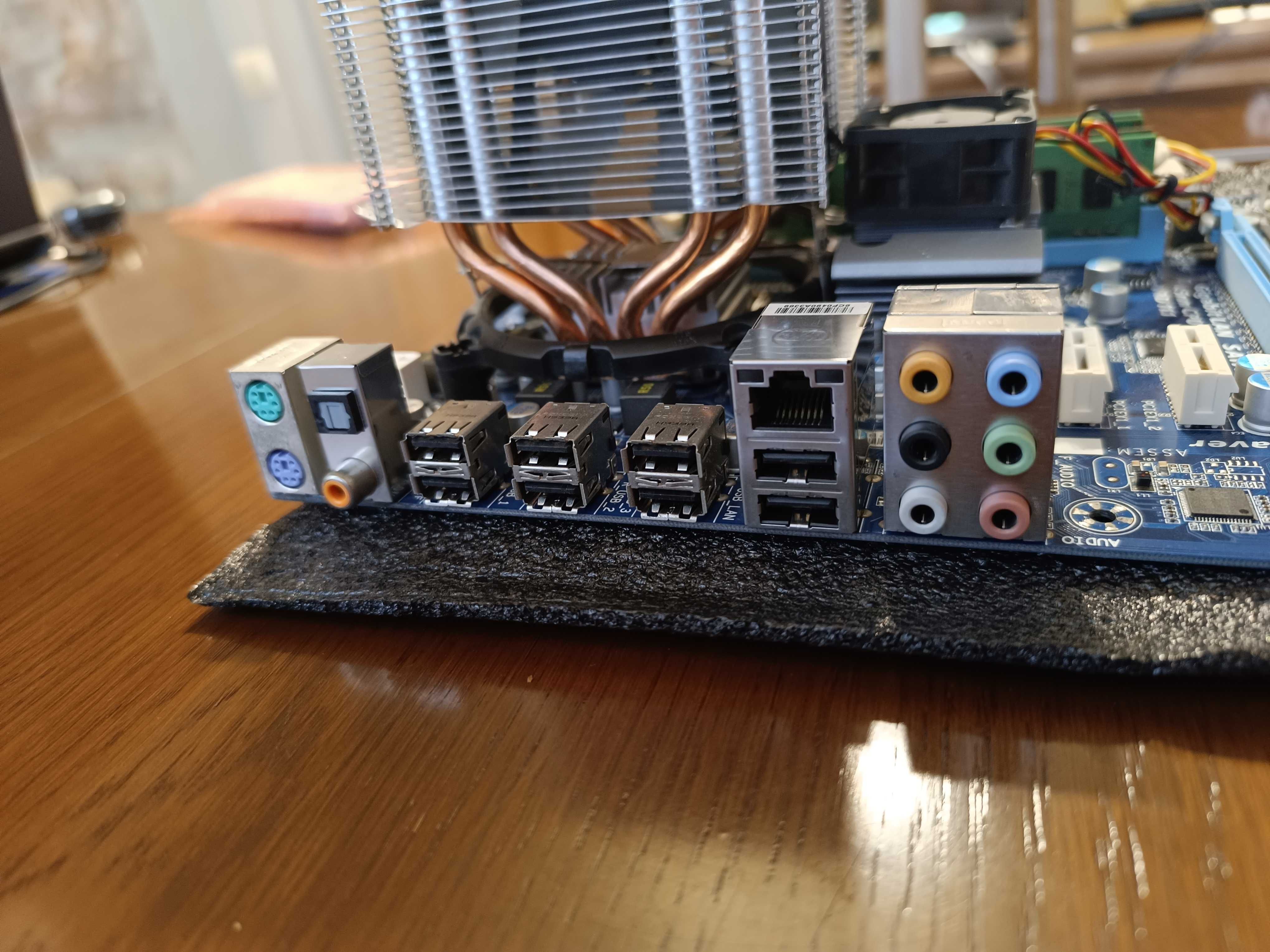 Комплект Материнская плата DDR3, XEON E5450, 16 GB (775 сокет)