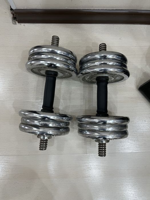 Продам новый гантели разборные за 20000 тг.