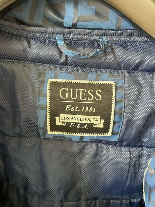 Мъжко яке GUESS L размер