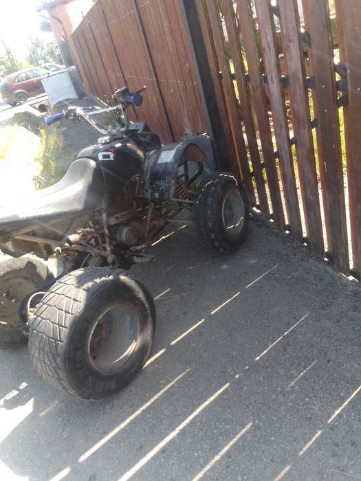 Vînd sau scib cu un ATV de 300 mă dau difereța