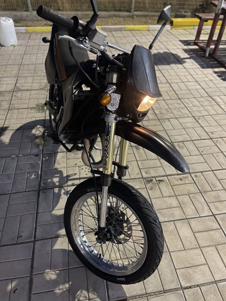 Super Moto Rieju MRT-50