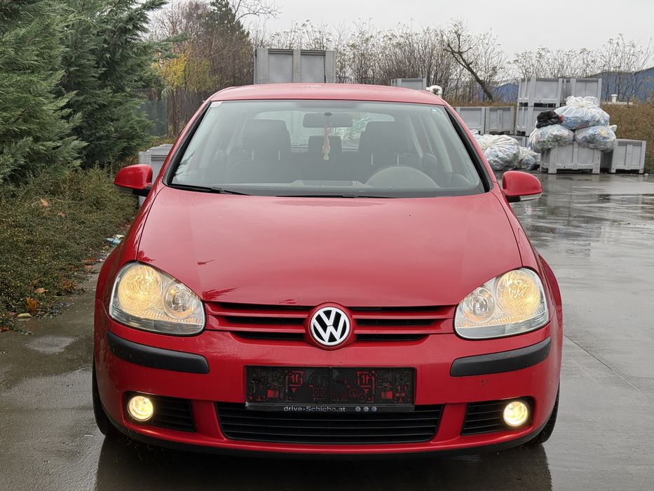 VW Golf V fab.2007 *** 132.000 KM *** UNIC PROPRIETAR *** ADUS AZI