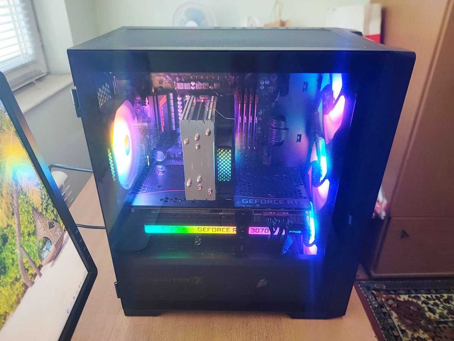 Геймърски компютър, Evga 3070, Ryzen 5600X, 32gb Ram, 1tb Nvme ssd