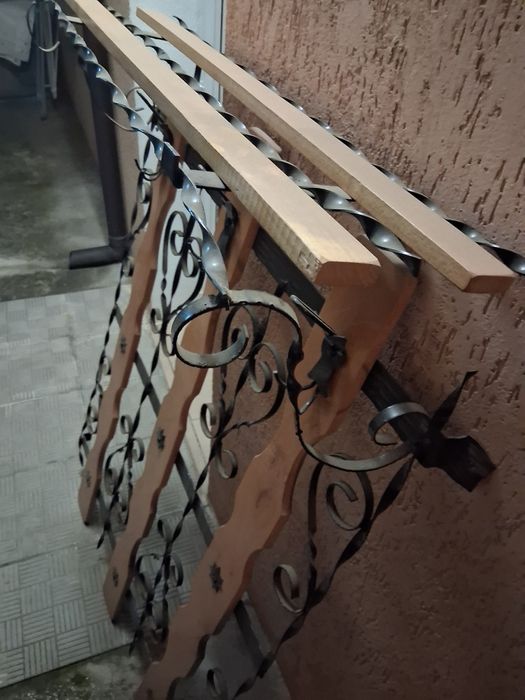 Закачалка и огледало