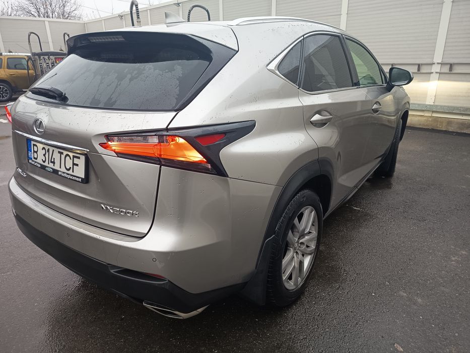 Lexus NX200Tt,Benzina 2.0/238cp!4x4,FULL,Piele , Încălzire scaune