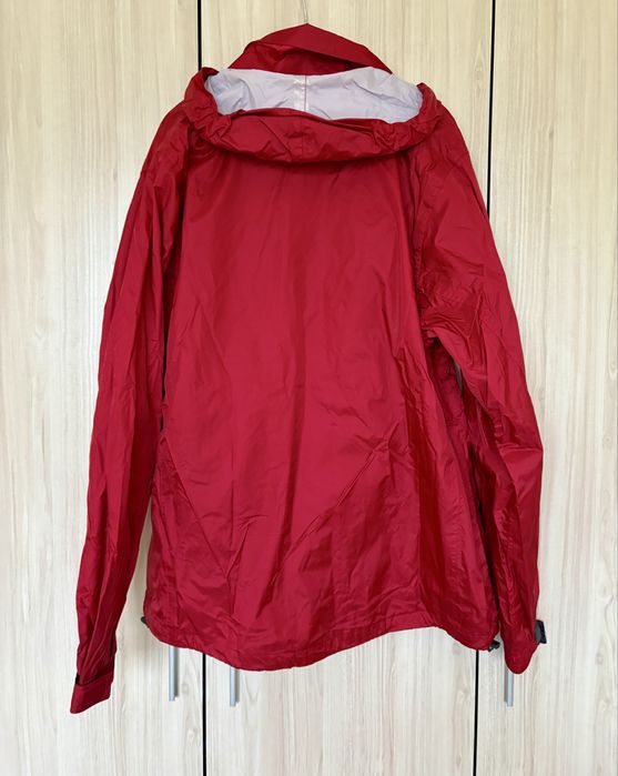 Дамско яке за преходи Basecamp