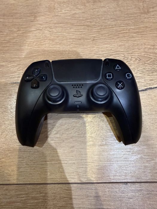 Контролер за PS5