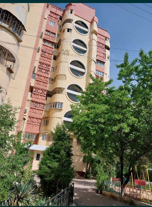 Продается 3 комнатная массив Тузель 2