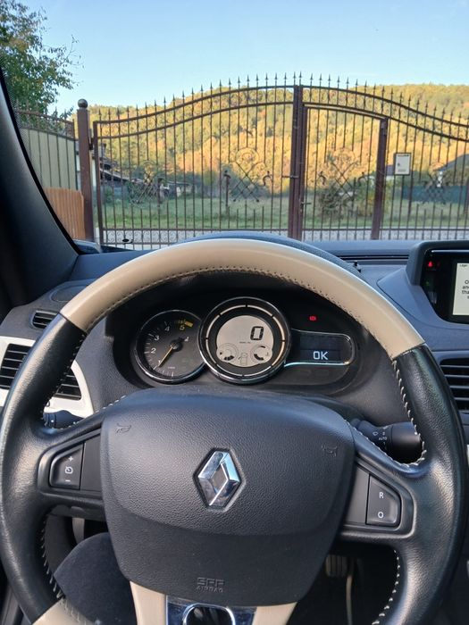 Vând mègane cabriolet flocide