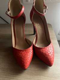 Pantofi stilettos rosii, marimea 37