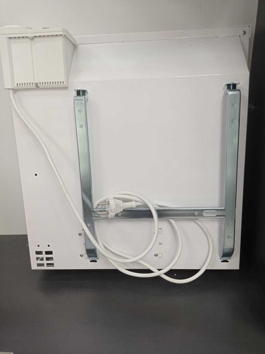 CONVECTOR PERET TESY CB03050/Fin X Amanet7Exchange cod 79300