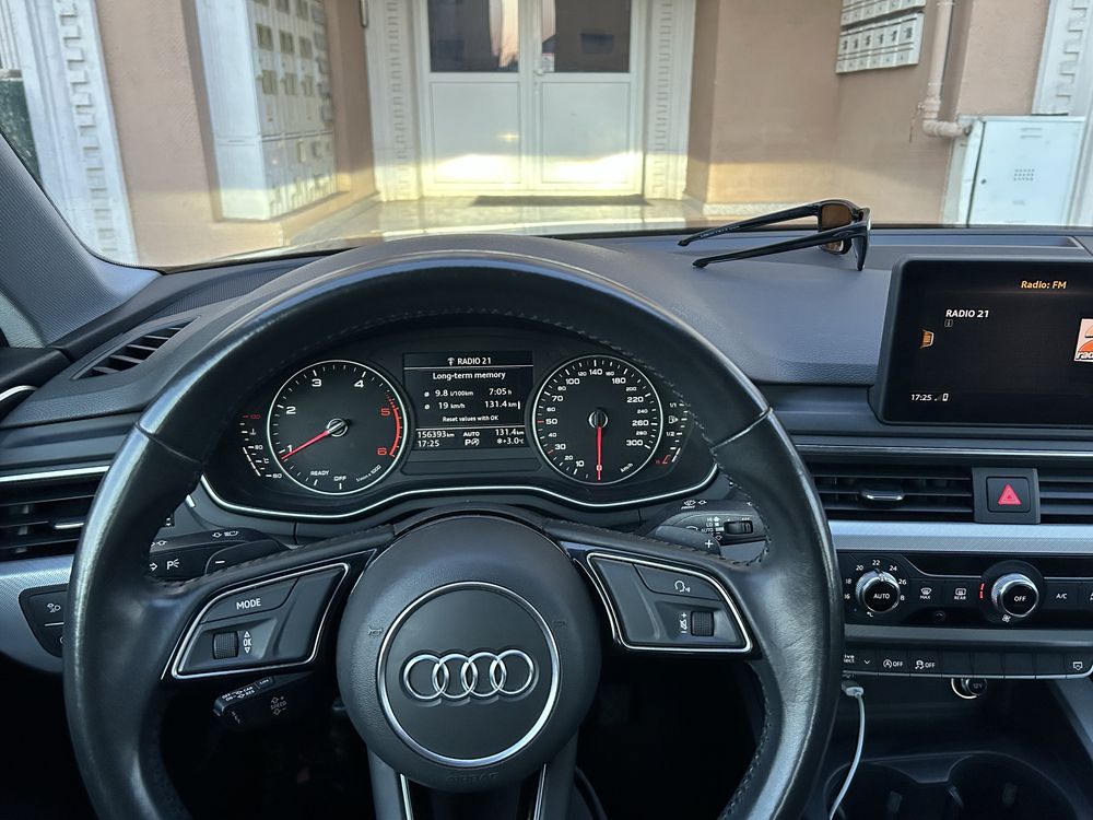 Audi A4 2018 193 CP break