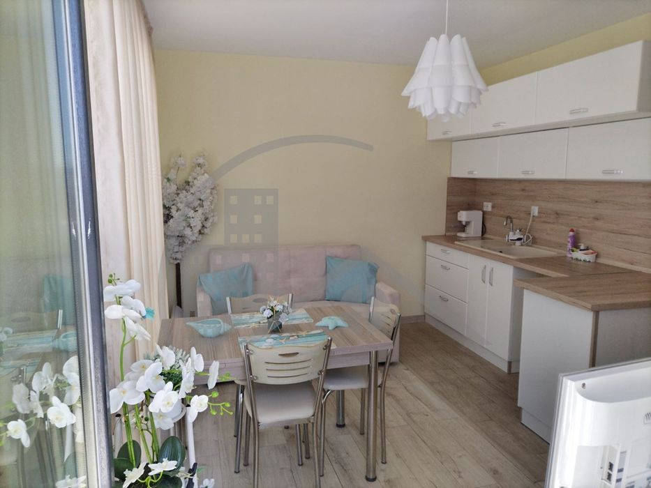 Продава се Двустаен апартамент в Варна, Победа - 62 кв.м за 2031 €/кв.м - Снимка #1