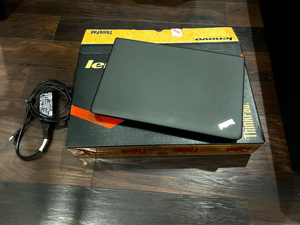 Laptop Lenovo ThinkPad  e550 i3