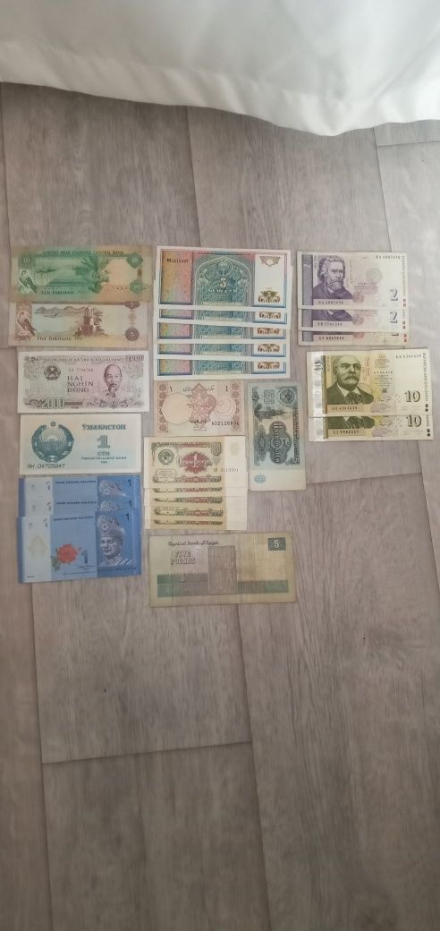 Бумажные деньги разных стран