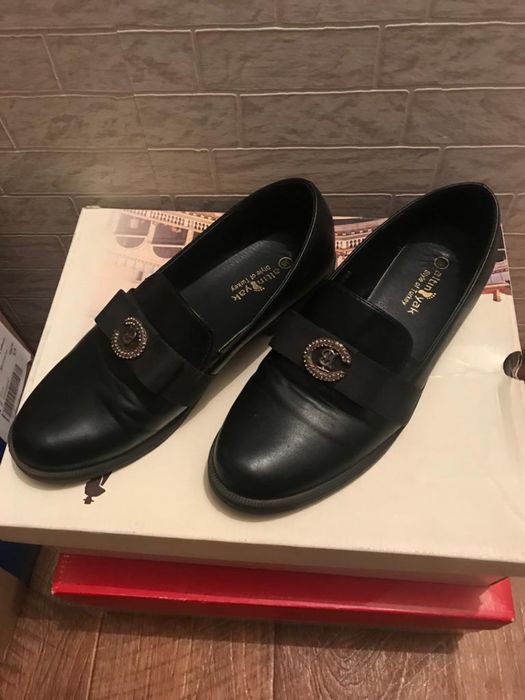 Женская обувь