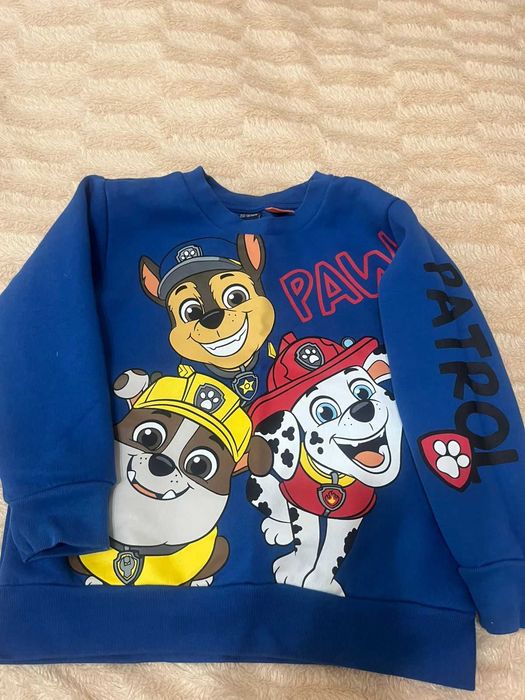 Продам детскую одежду