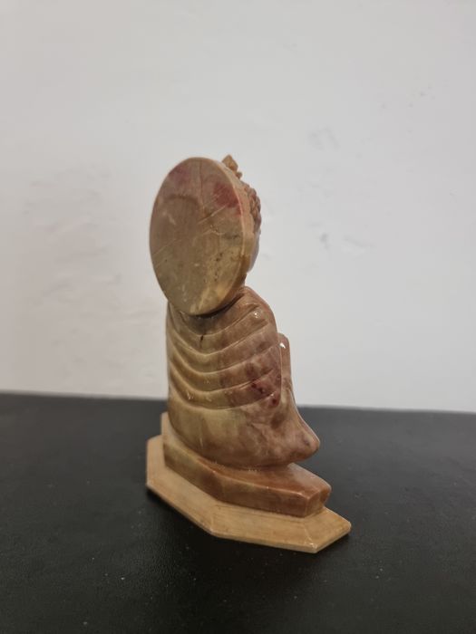 Statuie Buddha din steatit sculptata manual