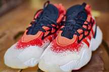 Маратонки Adidas